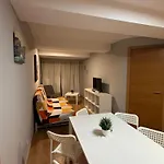 Paseo Apartment *